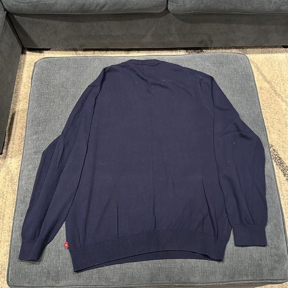 Men's IZOD sweater - Picture 4 of 4
